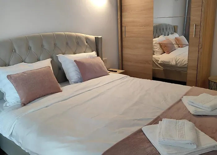 Deleric Apartament *